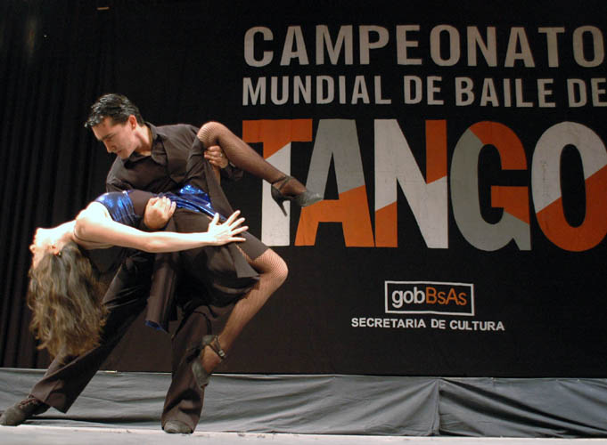 ronda_clasif_tango_escenario_02